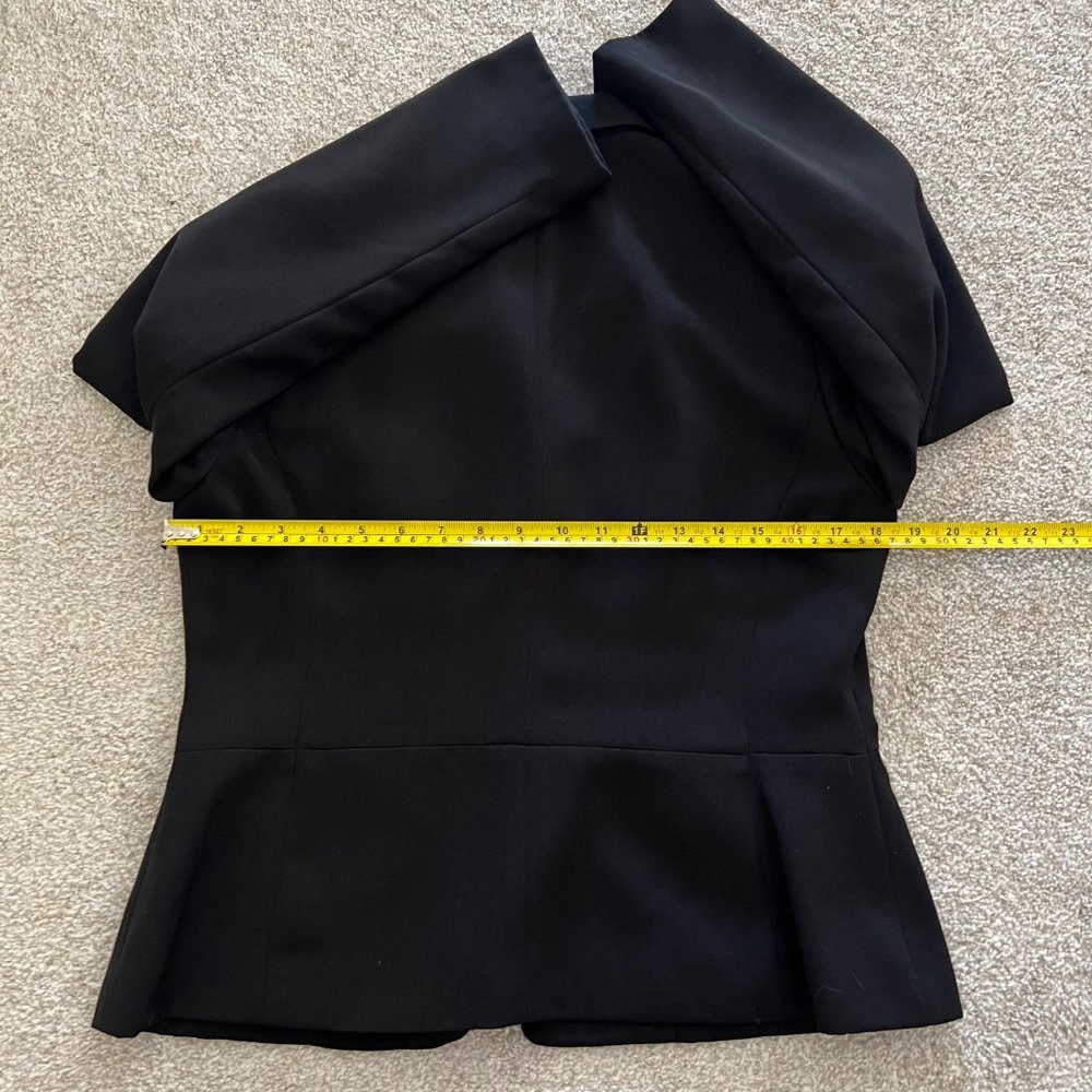 Chic Minimalist Liz Claiborne Black Blazer with Butterfly Rhinestone Brooch 10P - Picture 8 of 9